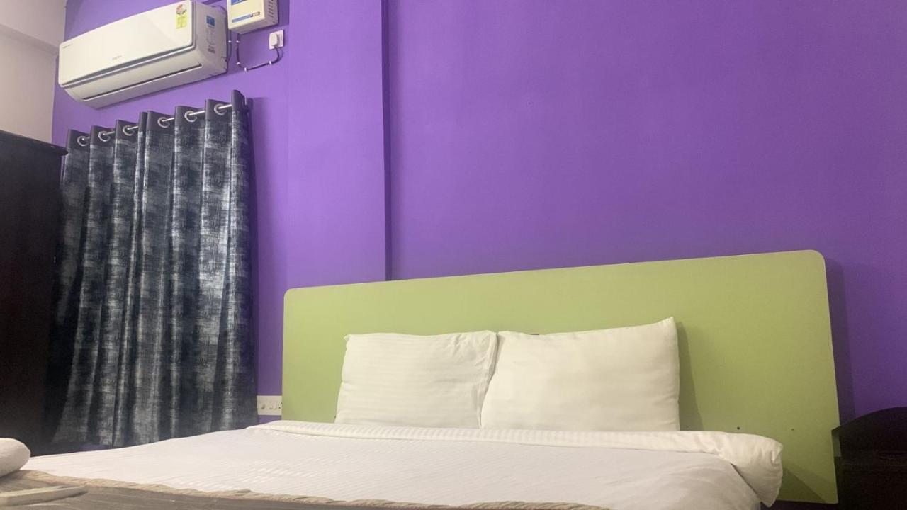 Homewood Suites Hyderabad Exteriör bild