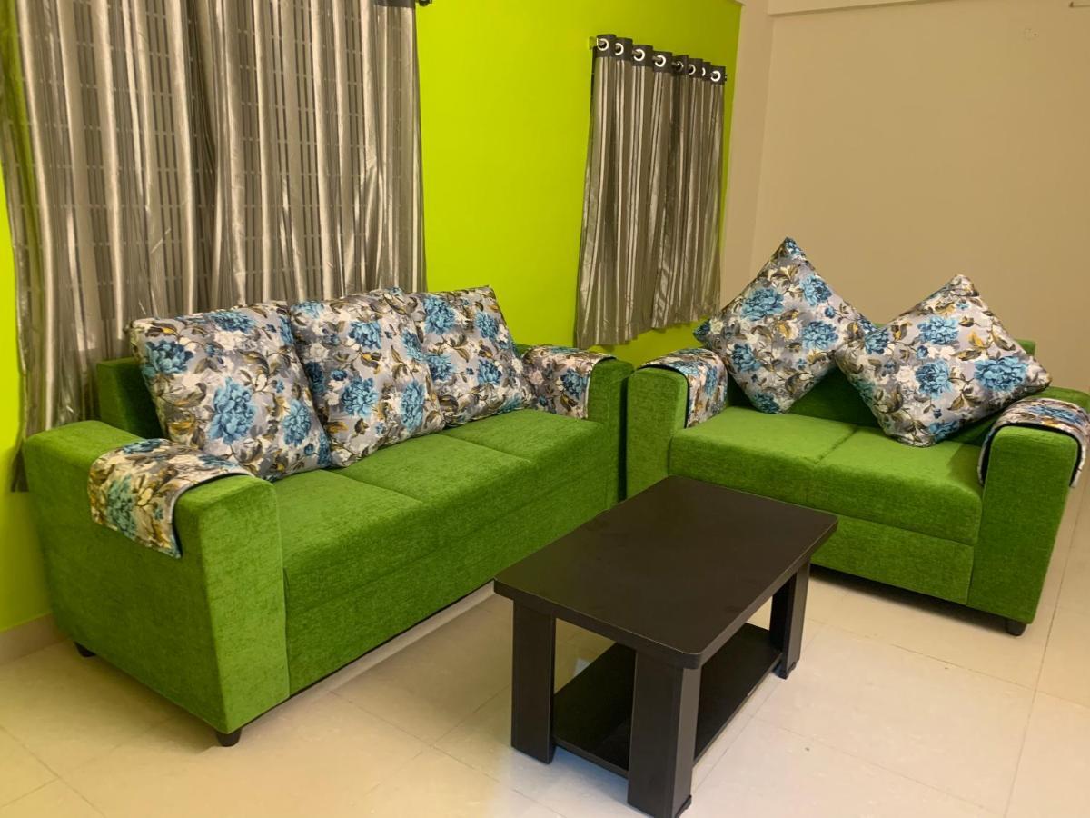 Homewood Suites Hyderabad Exteriör bild
